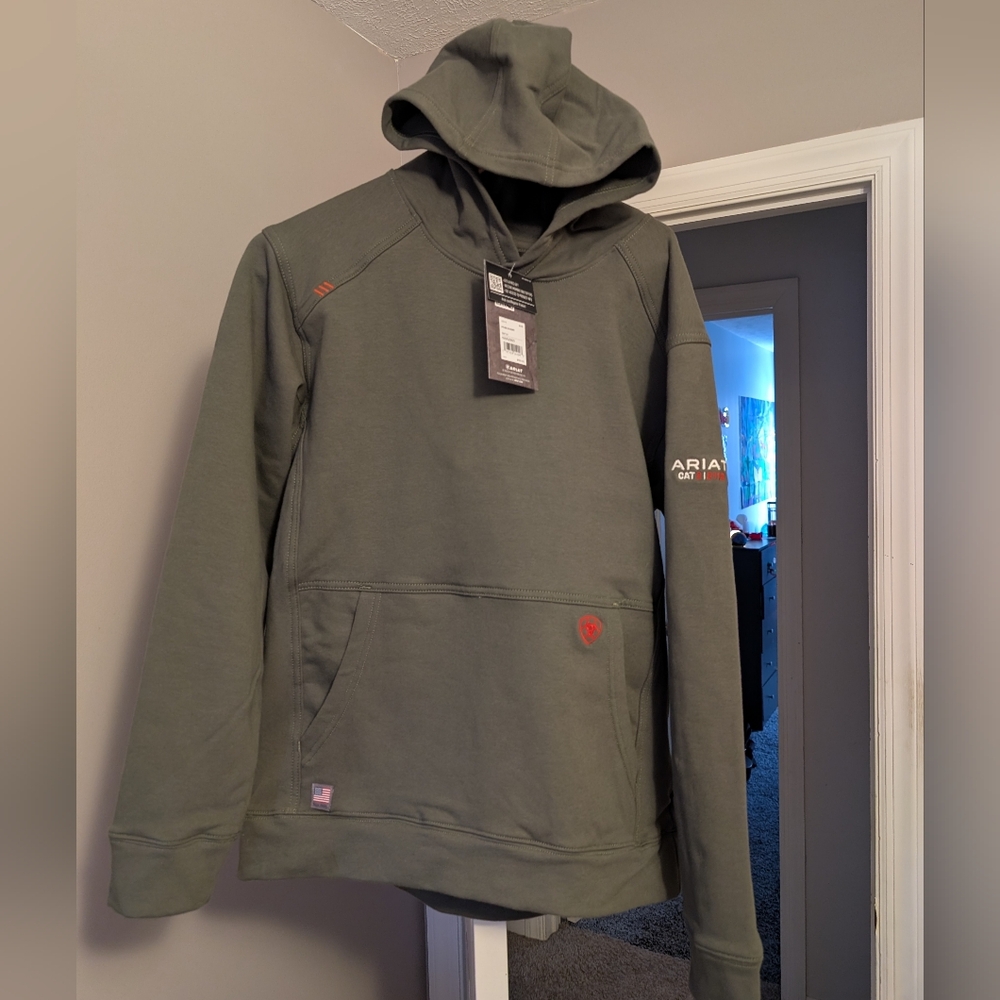 NWT Ariat FR Solid Hoodie Green M